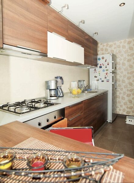 Militari- Pacii, Ten Blocks, bloc 2010, 3 min metrou, Bd. Iuliu Maniu 109